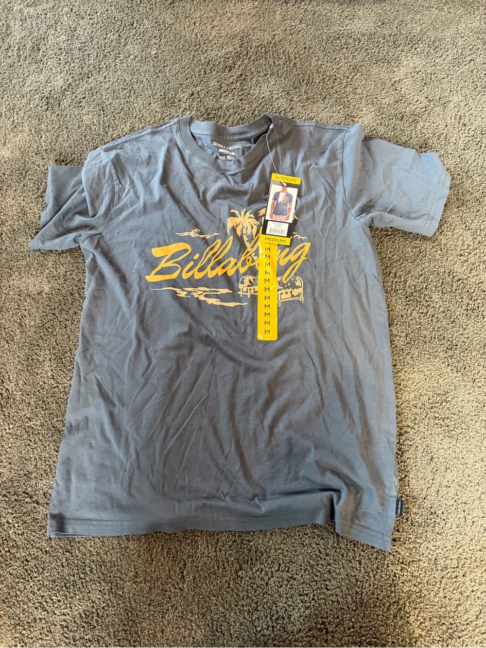 Billabong Men's Gray Long Sleeve Tee with Yellow Logo Graphic Sz med
